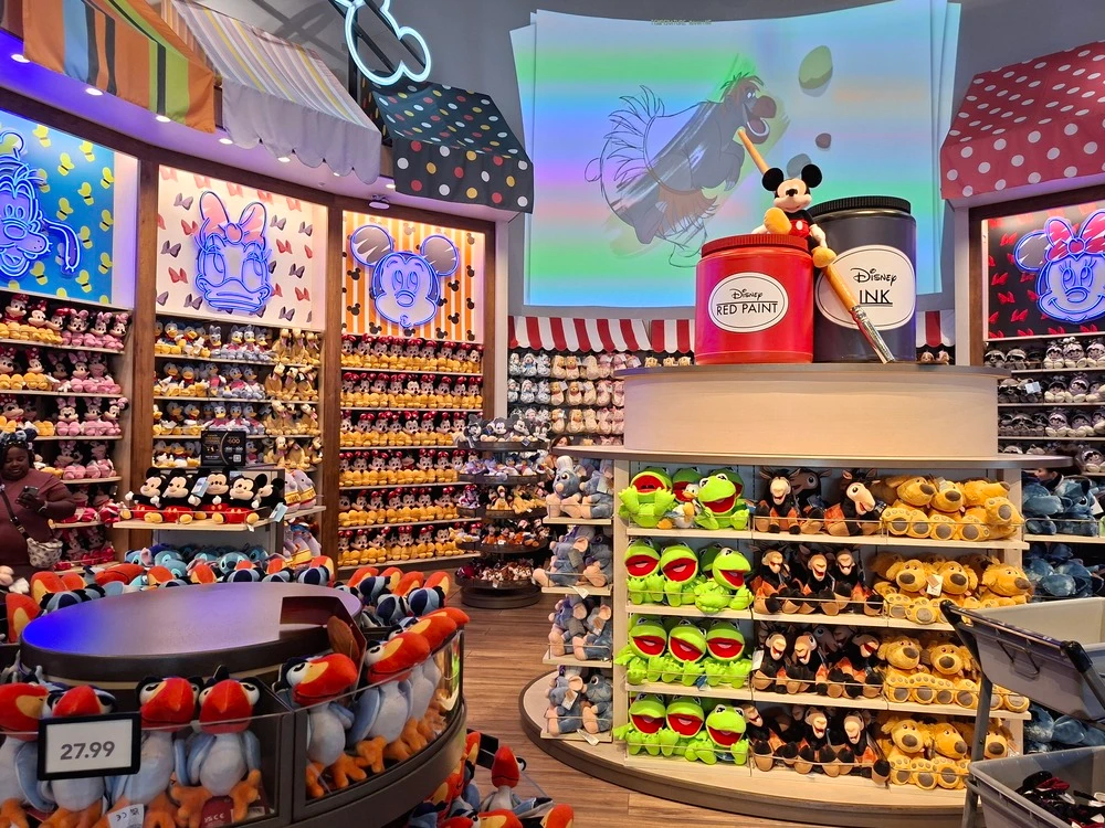 stores in Disney Springs